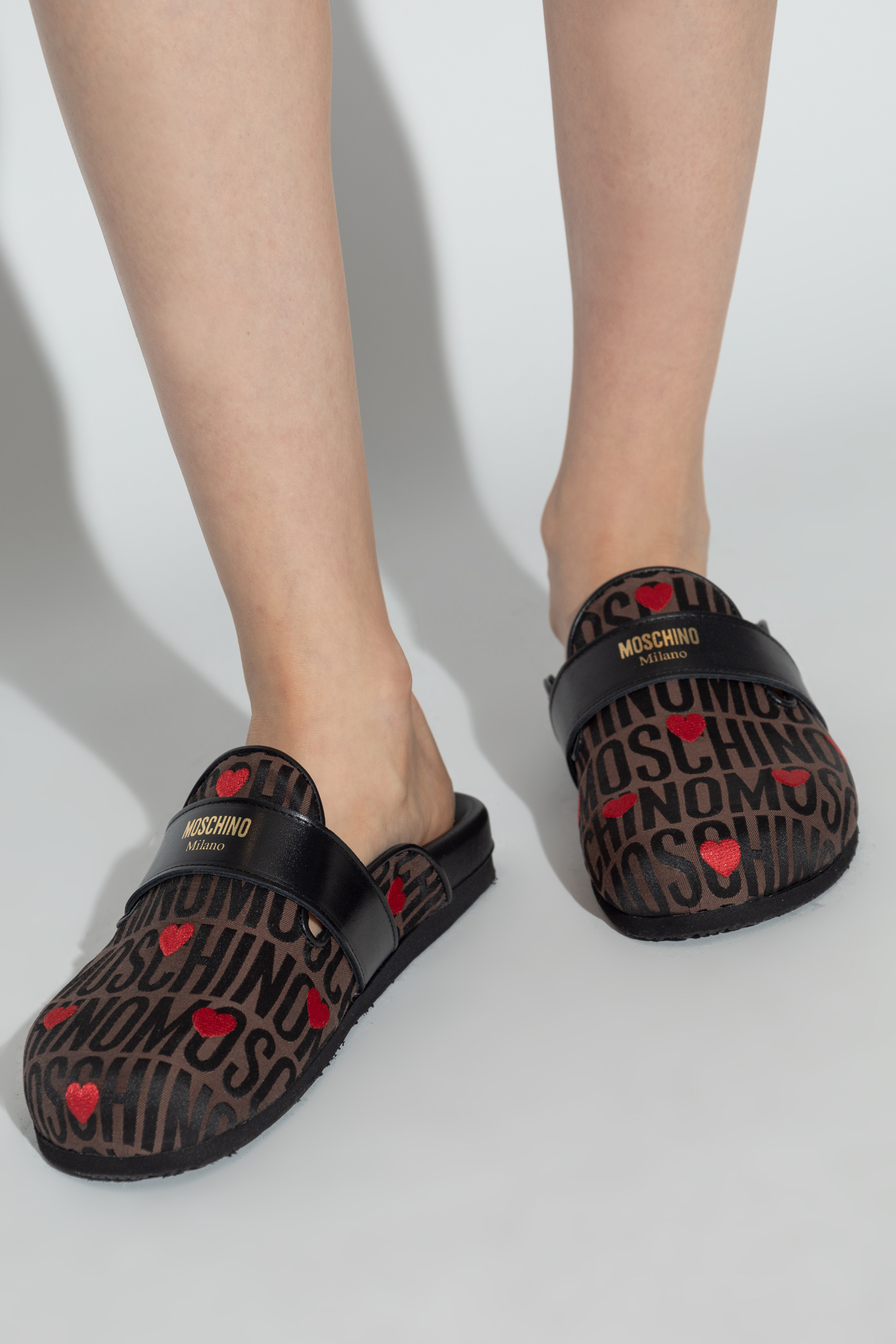 Moschino Slippers with logo | Women's Shoes | Vitkac